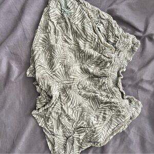 Green Leaf Print Shorts